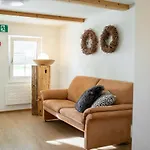 Bed & Breakfast Gaestehaus Aemisegg Sankt Peterzell