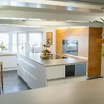 Gaestehaus Aemisegg Bed & Breakfast