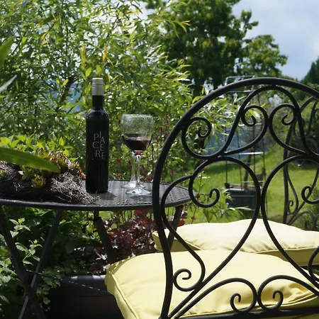 Nocleg ze śniadaniem Gaestehaus Aemisegg Sankt Peterzell