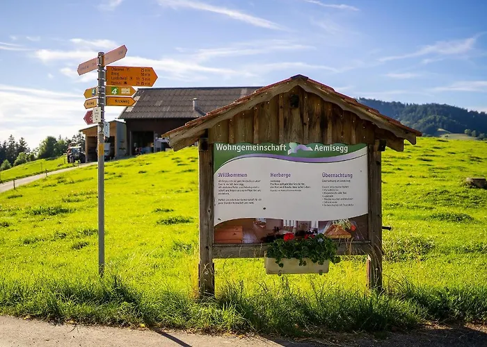 Gaestehaus Aemisegg Bed and Breakfast *